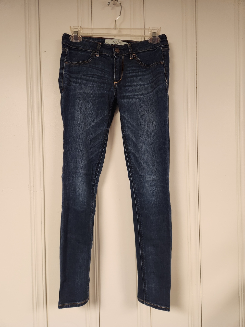 Abercrombie & Fitch Dark Wash Skinny Jeans